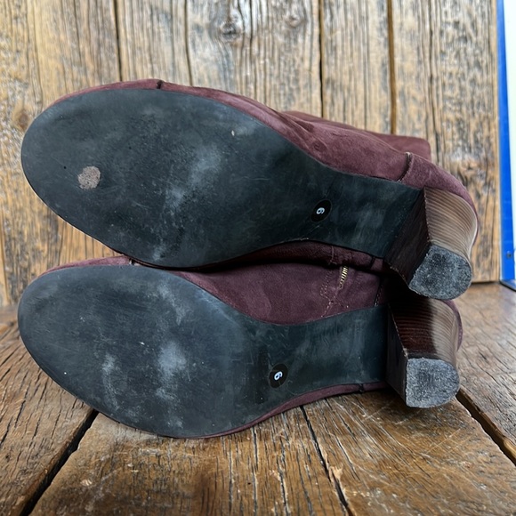 Banana Republic Swede booties, burgundy color. - Picture 3 of 4